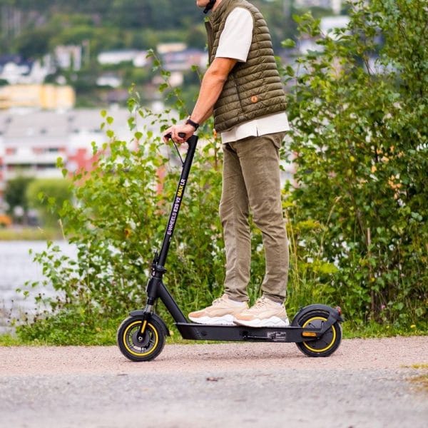 Sähköpotkulauta E2S V2 Max Long Range+ - Image 3